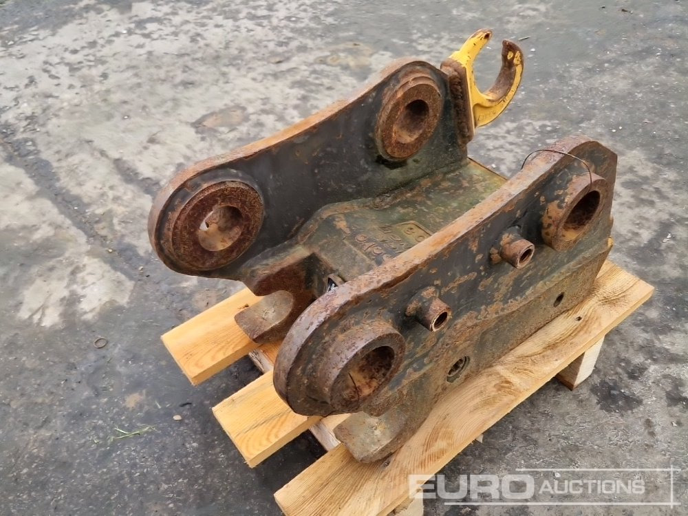 MS08 Quick hitch to suit Kubota KX080-3 - Bộ ghép nhanh: hình 3 MS08 Quick hitch to suit Kubota KX080-3 - Bộ ghép nhanh: hình 3