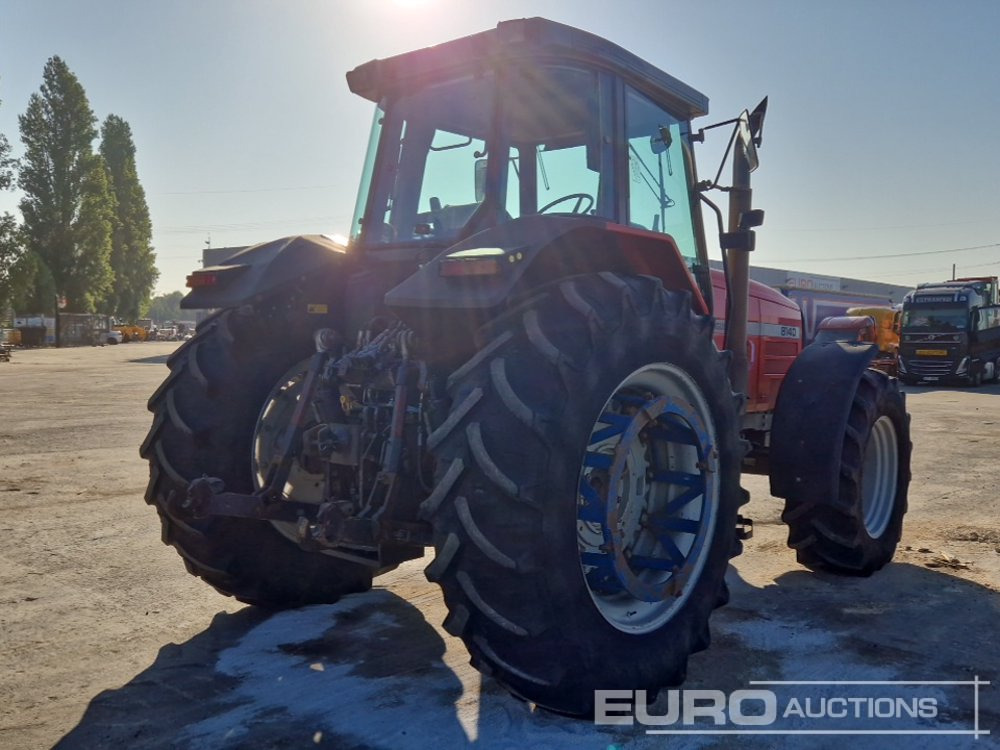 Massey Ferguson 8140 - Máy cày: hình 5 Massey Ferguson 8140 - Máy cày: hình 5