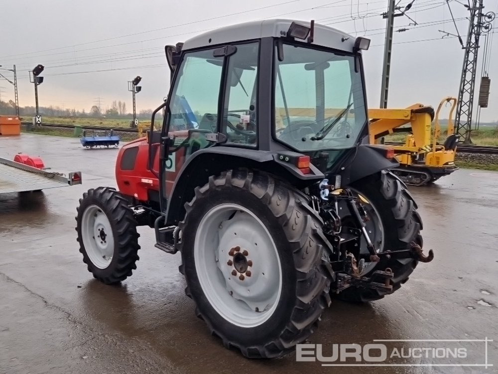 Massey Ferguson MF2210-4 - Máy cày: hình 2 Massey Ferguson MF2210-4 - Máy cày: hình 2