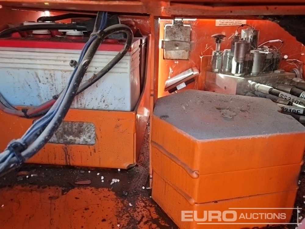 Máy nâng người hình kéo Snorkel S3219E: hình 19