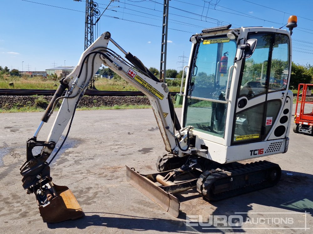 Terex TC16 - Máy xúc mini: hình 1 Terex TC16 - Máy xúc mini: hình 1