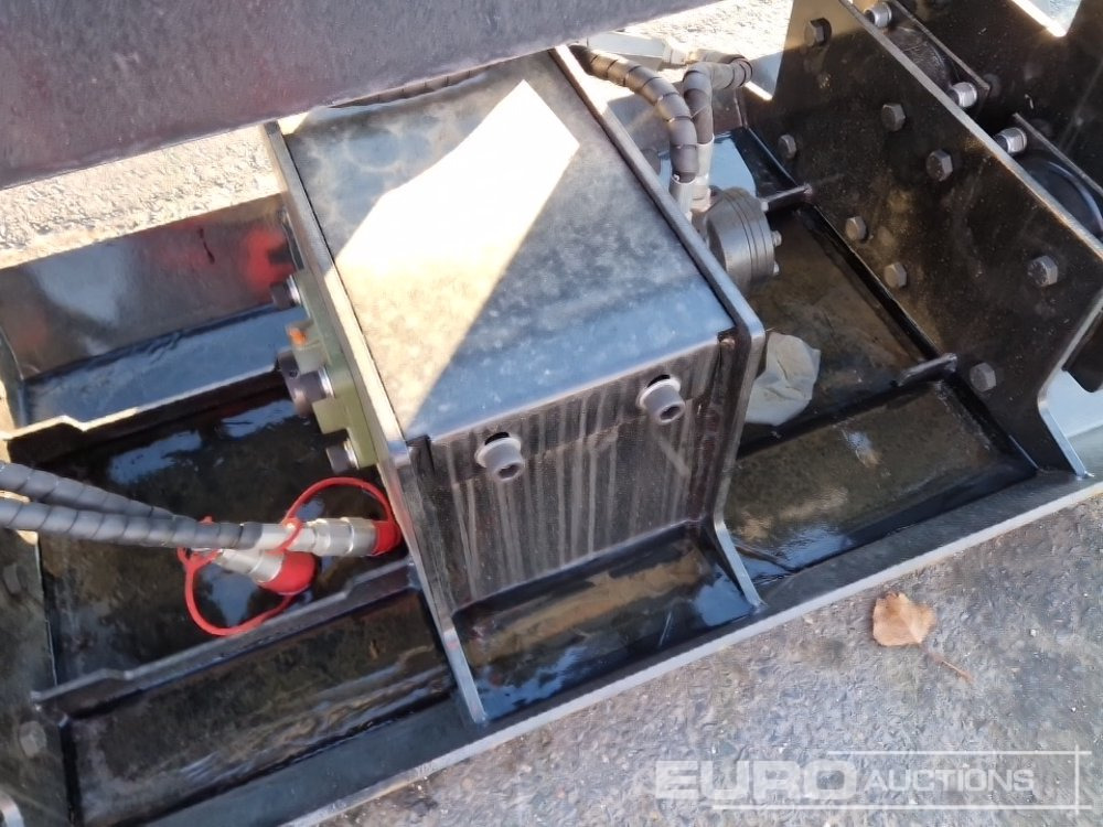 Unused 2025 GIYI Plate Compactor to suit Skidsteer Loader - Thiết bị xử lý vật liệu: hình 5 Unused 2025 GIYI Plate Compactor to suit Skidsteer Loader - Thiết bị xử lý vật liệu: hình 5