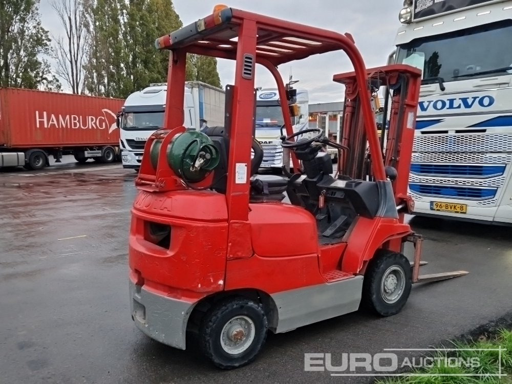 Toyota 42-7FGF15 - Xe nâng: hình 4 Toyota 42-7FGF15 - Xe nâng: hình 4