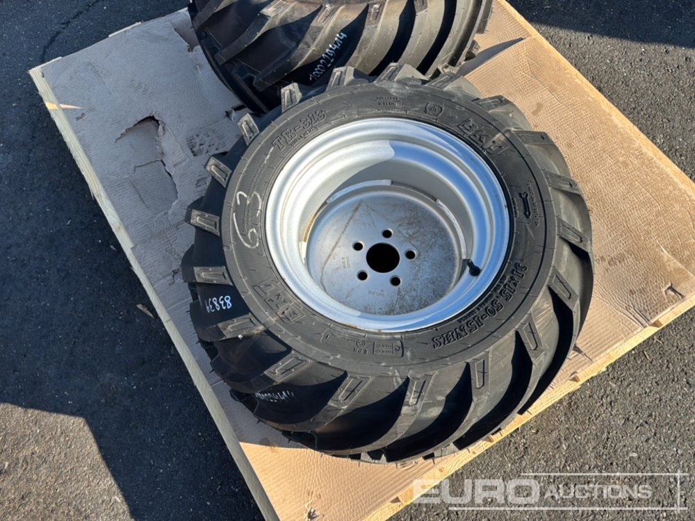 Unused BKT 31x15.50-15NHS Tyre & Rim (2 of) - Lốp: hình 5 Unused BKT 31x15.50-15NHS Tyre & Rim (2 of) - Lốp: hình 5