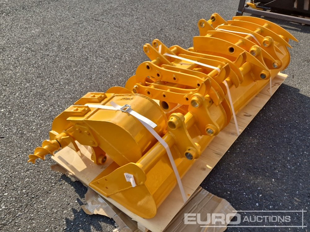Unused Bucket, Auger, Rake, Grapple Set - Gầu: hình 2 Unused Bucket, Auger, Rake, Grapple Set - Gầu: hình 2