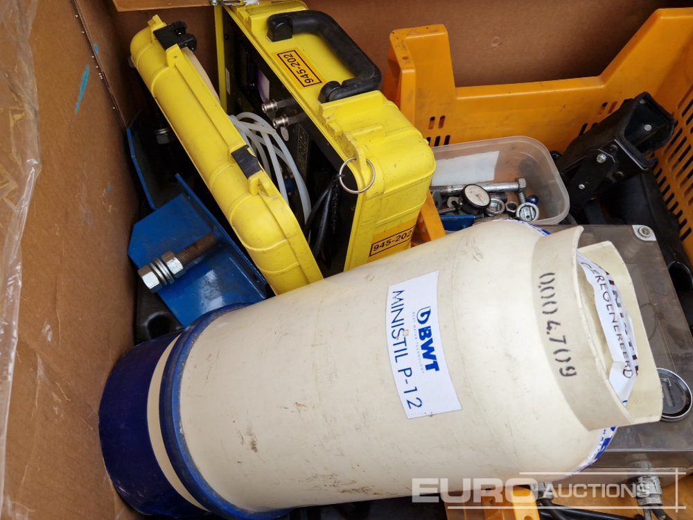 Trang thiết bị xây dựng Warehouse and Office Equipment: hình 6
