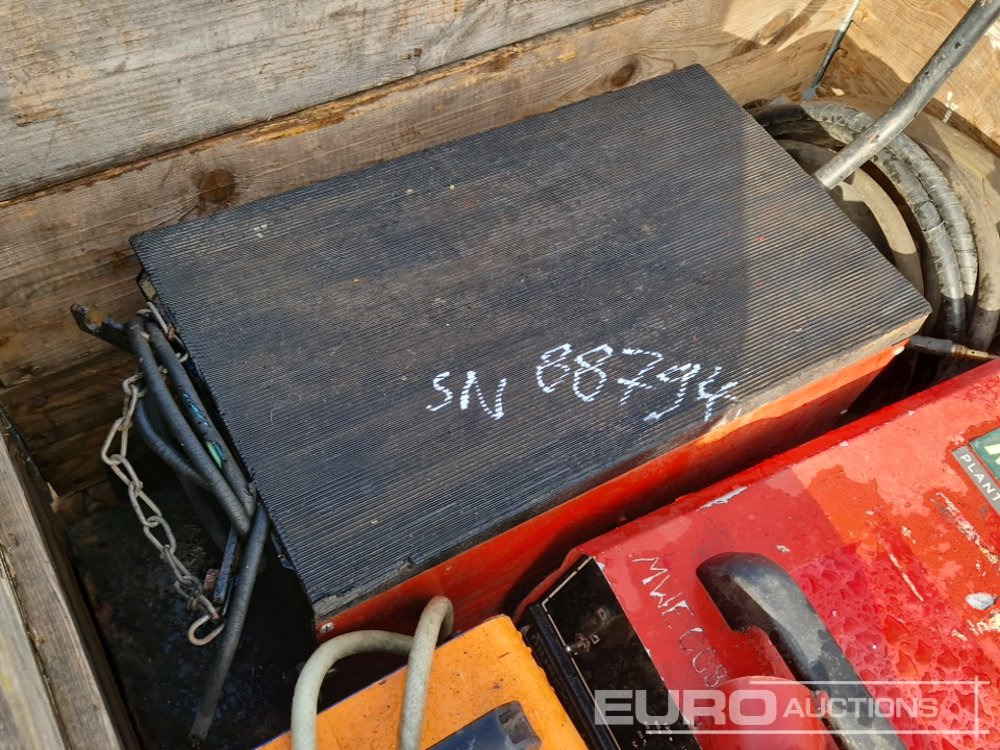 Welder (5 of) - Bộ phát điện: hình 4 Welder (5 of) - Bộ phát điện: hình 4