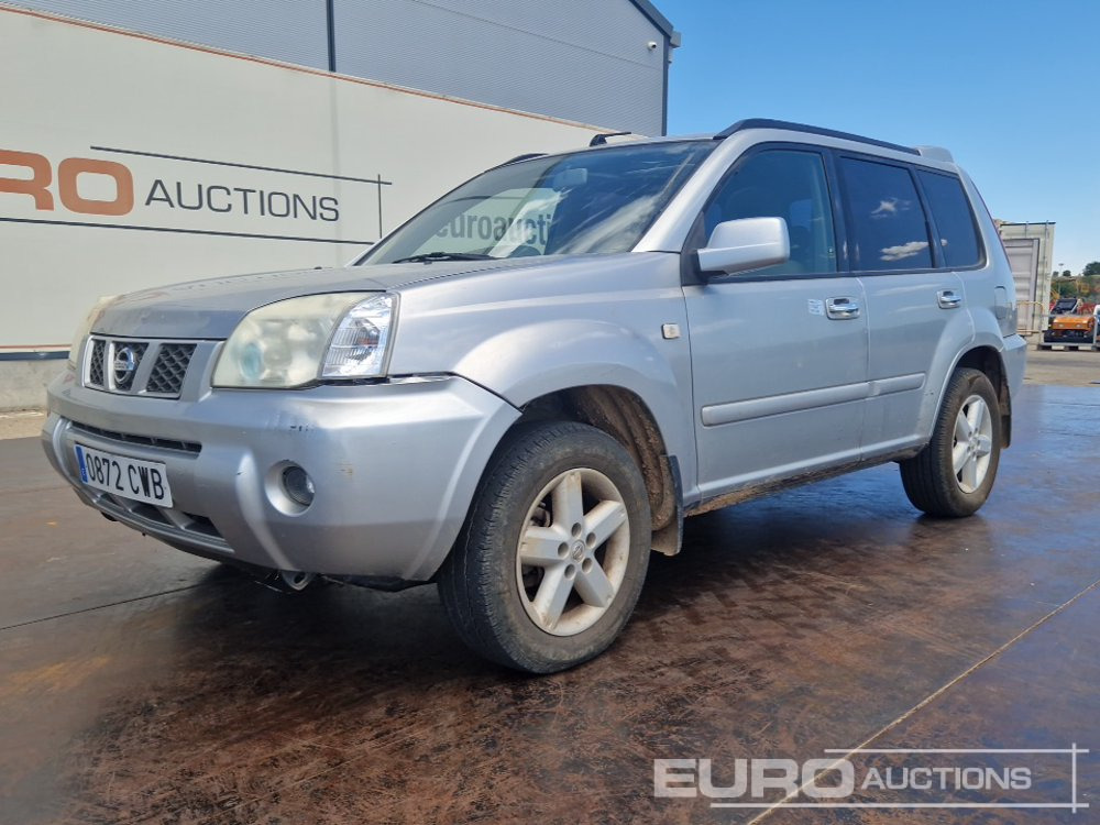 2004 Nissan X-Trail - SUV: hình 1 2004 Nissan X-Trail - SUV: hình 1