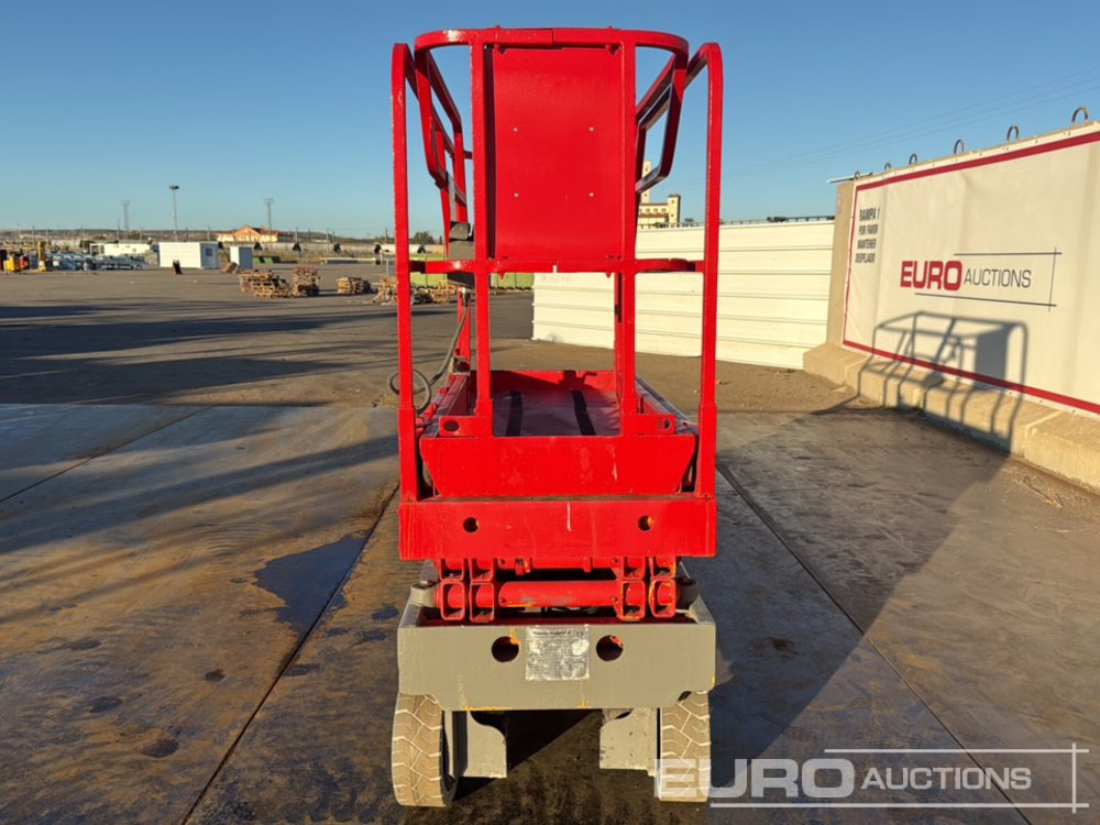 2005 Haulotte Compact 8 - Máy nâng người hình kéo: hình 4 2005 Haulotte Compact 8 - Máy nâng người hình kéo: hình 4