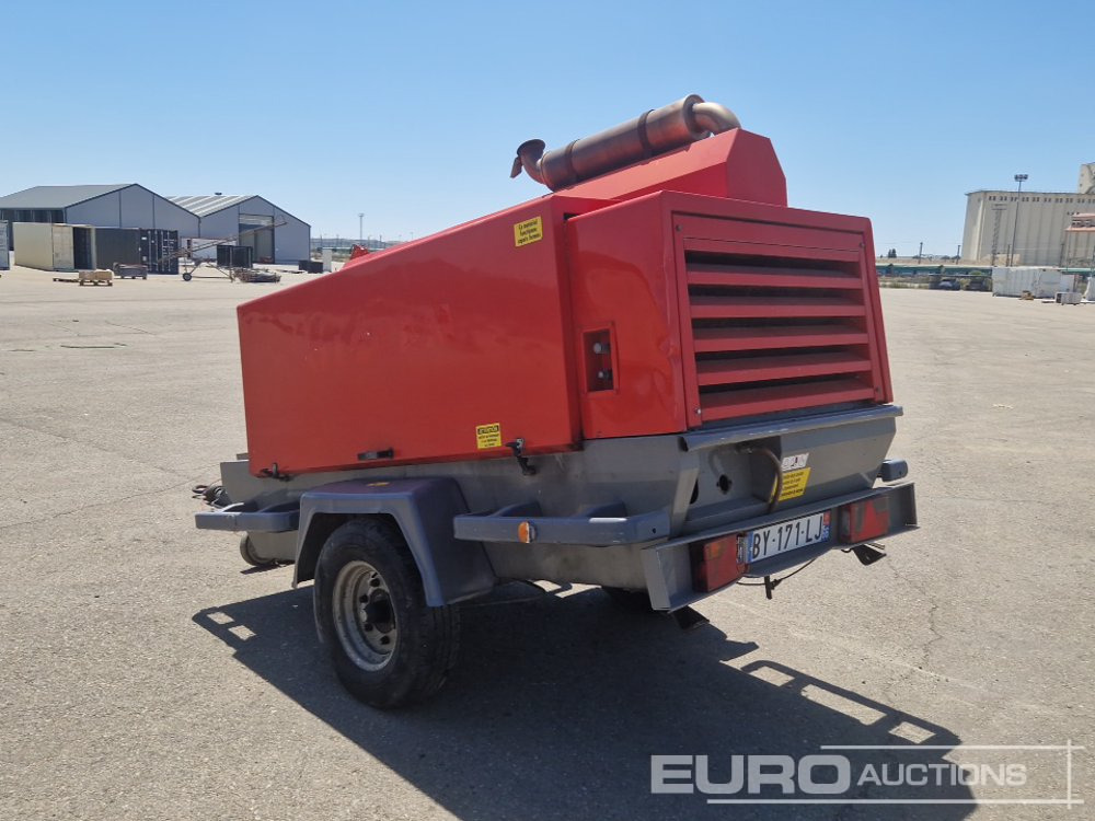 2011 Atlas Copco XAHS186DD 375CFM - Máy nén khí: hình 3 2011 Atlas Copco XAHS186DD 375CFM - Máy nén khí: hình 3