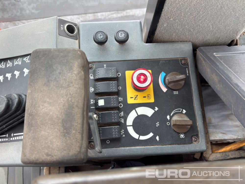 Máy lăn 2011 CAT CS74: hình 23