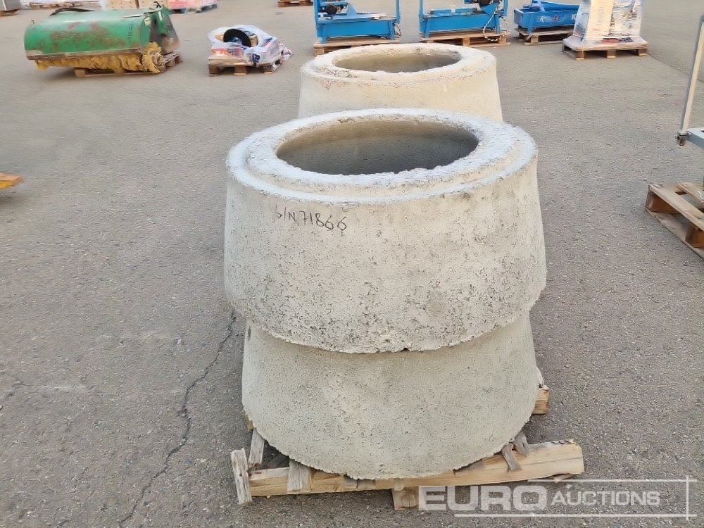 Concrete Tubes (4 of) - Trang thiết bị xây dựng: hình 4 Concrete Tubes (4 of) - Trang thiết bị xây dựng: hình 4