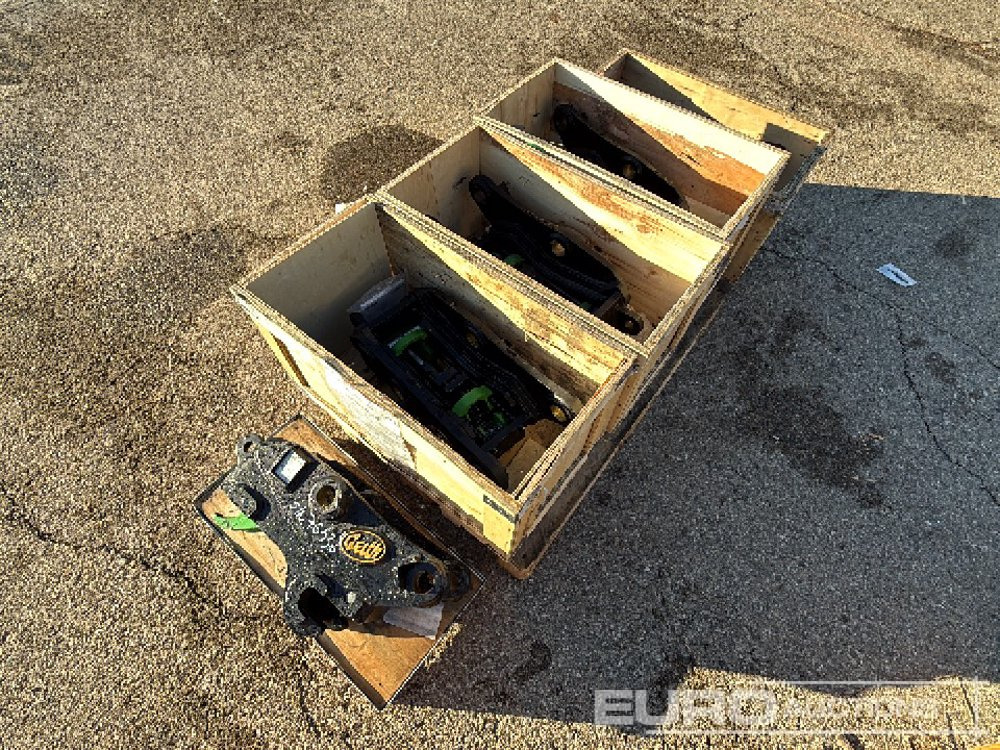 Geith Quick Coupler QC45-50H2G4-555 to suit Kubota KX080-4 (S/Ns 1045725, 1061012, 1053631, 1045727, 1045728) (5 of) - Bộ ghép nhanh: hình 1 Geith Quick Coupler QC45-50H2G4-555 to suit Kubota KX080-4 (S/Ns 1045725, 1061012, 1053631, 1045727, 1045728) (5 of) - Bộ ghép nhanh: hình 1