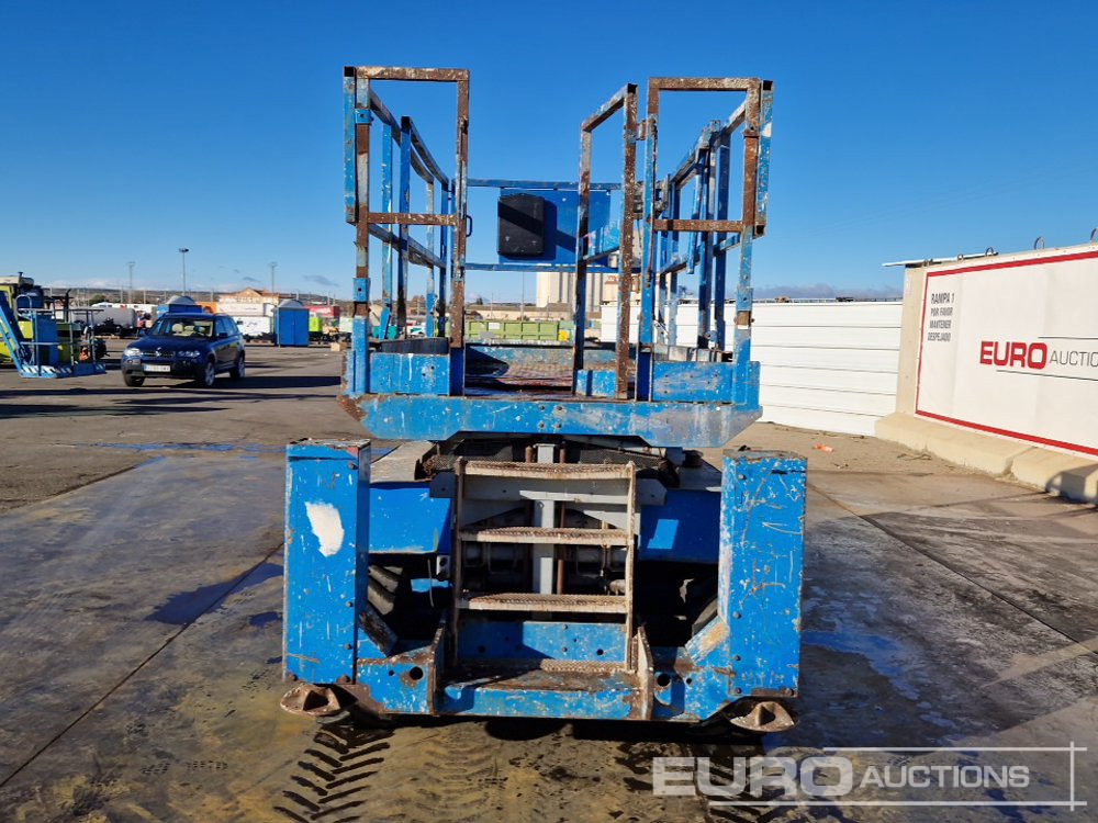 Genie GS-3268RT - Nền bục trên không: hình 4 Genie GS-3268RT - Nền bục trên không: hình 4