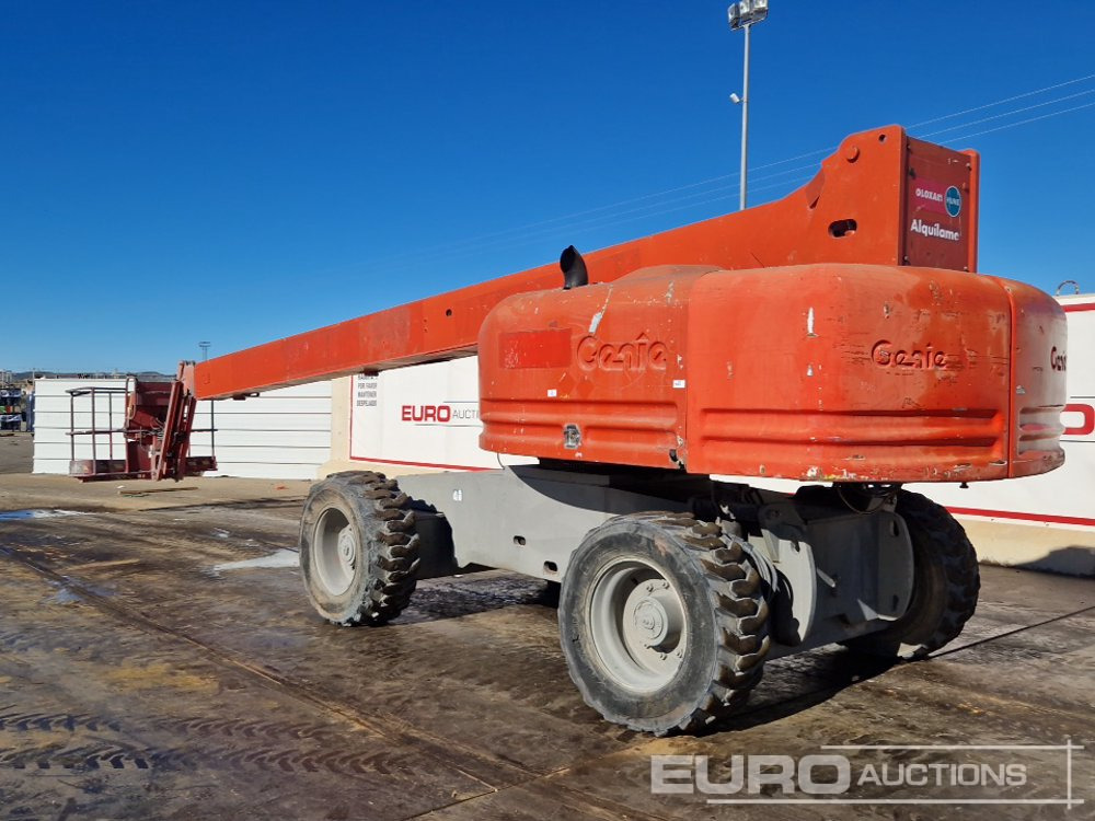 Genie S85 - Nền bục trên không: hình 3 Genie S85 - Nền bục trên không: hình 3