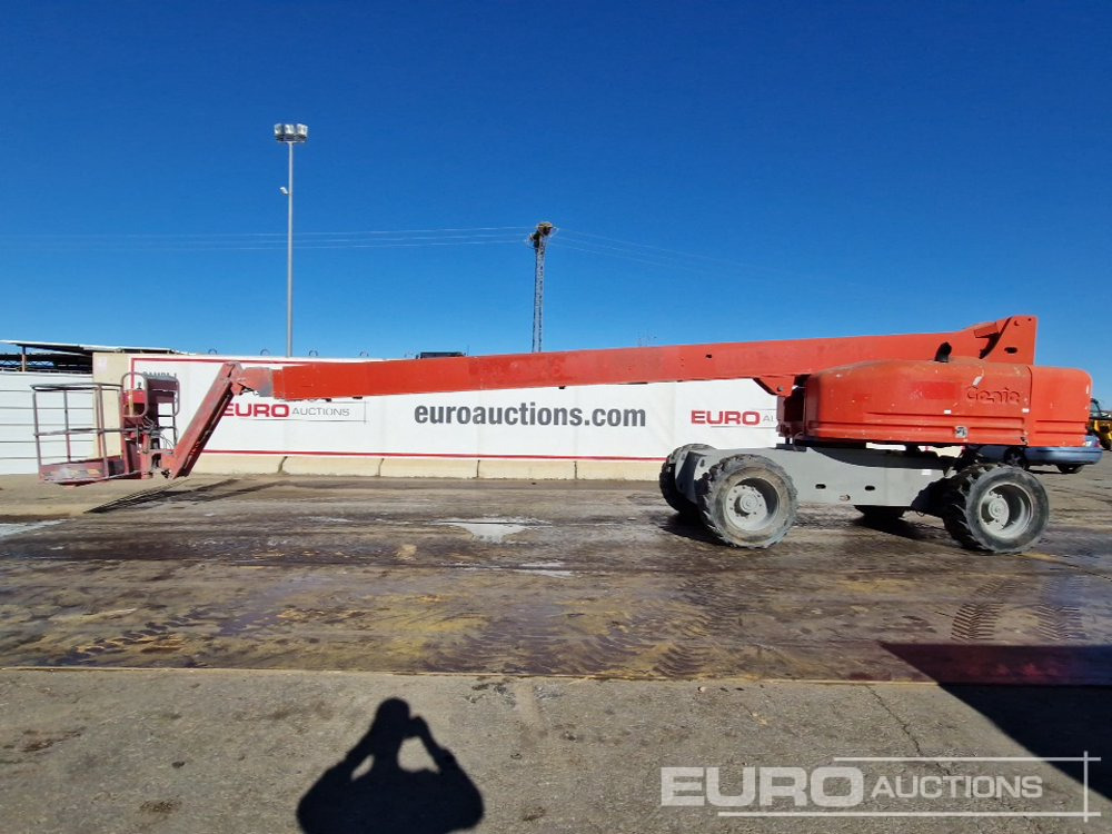 Genie S85 - Nền bục trên không: hình 2 Genie S85 - Nền bục trên không: hình 2