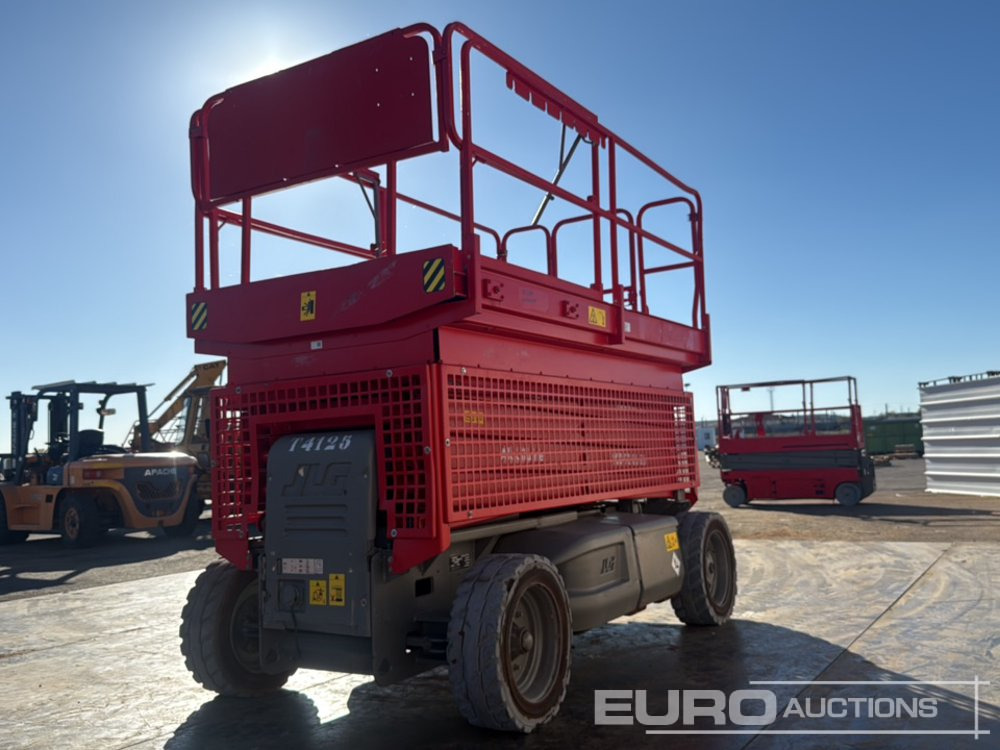 JLG 4069LE - Máy nâng người hình kéo: hình 5 JLG 4069LE - Máy nâng người hình kéo: hình 5