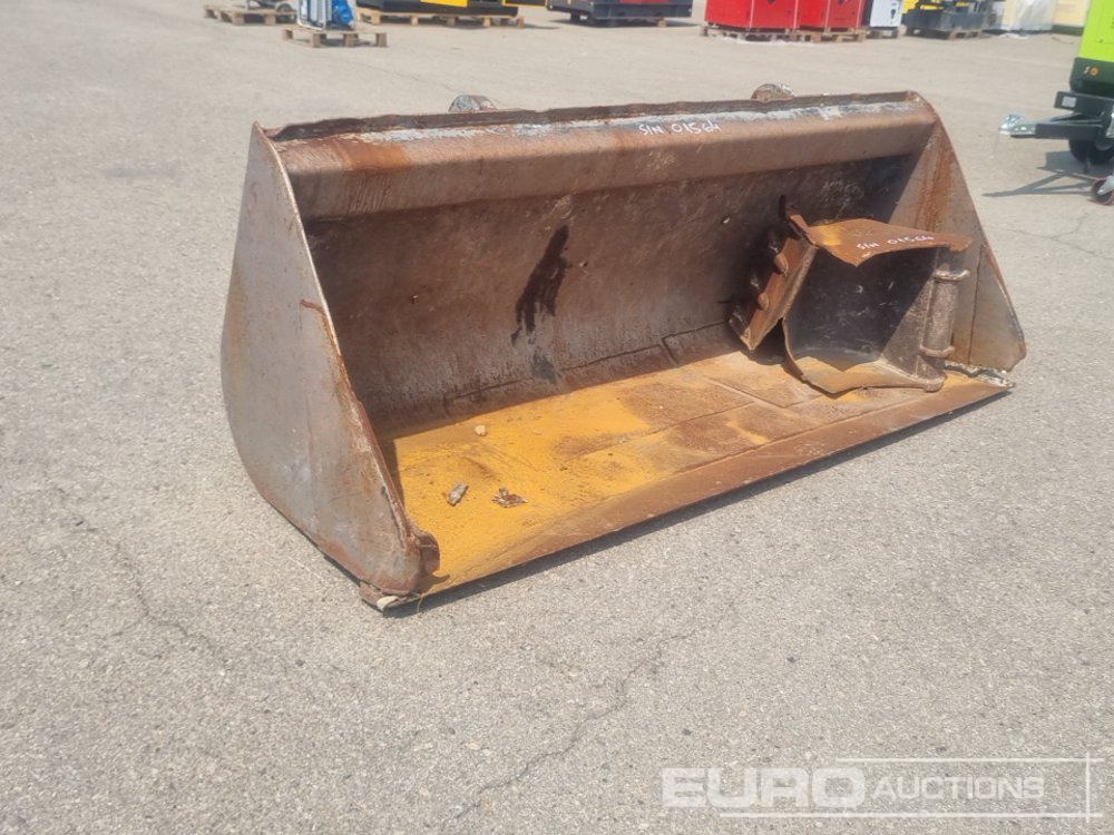 Loading Bucket to suit Wheeled Loader, Digging Bucket to suit Mini Excavator - Gầu: hình 2 Loading Bucket to suit Wheeled Loader, Digging Bucket to suit Mini Excavator - Gầu: hình 2