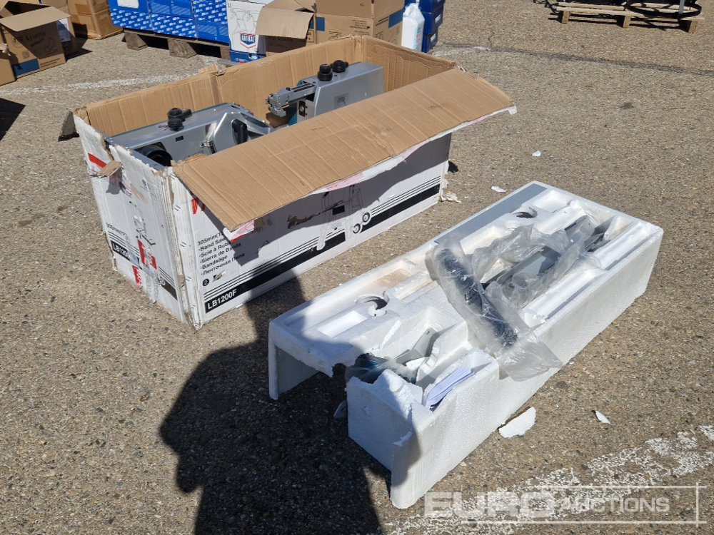 Makita LB1200F - Trang thiết bị xây dựng: hình 2 Makita LB1200F - Trang thiết bị xây dựng: hình 2