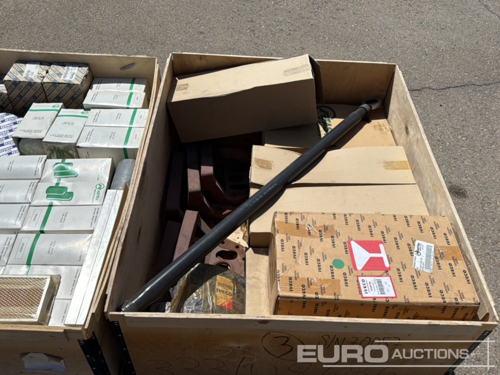 Unused Astra Pallet Spare Parts & Filters (3 of) - Trang thiết bị xây dựng: hình 5 Unused Astra Pallet Spare Parts & Filters (3 of) - Trang thiết bị xây dựng: hình 5
