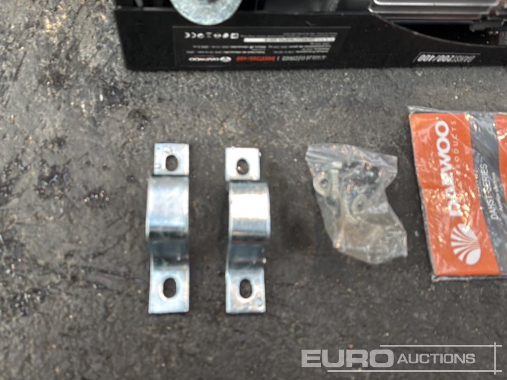 Unused Daewoo DAHST200/400 - Trang thiết bị xây dựng: hình 3 Unused Daewoo DAHST200/400 - Trang thiết bị xây dựng: hình 3