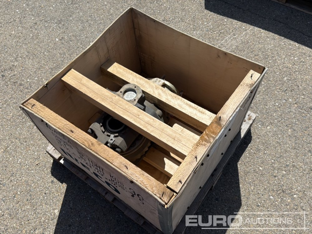 Unused Iveco Astra Differential - Trang thiết bị xây dựng: hình 2 Unused Iveco Astra Differential - Trang thiết bị xây dựng: hình 2