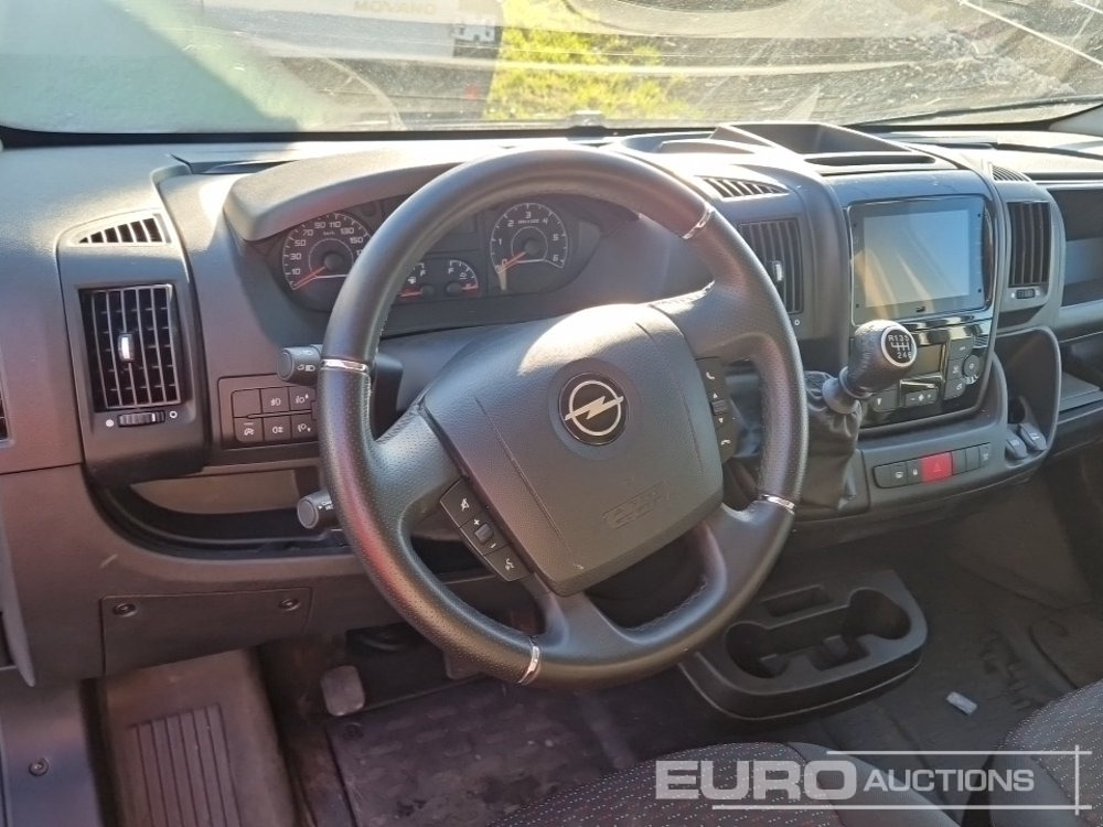 Xe tải nhỏ 2024 Opel Movano: hình 20