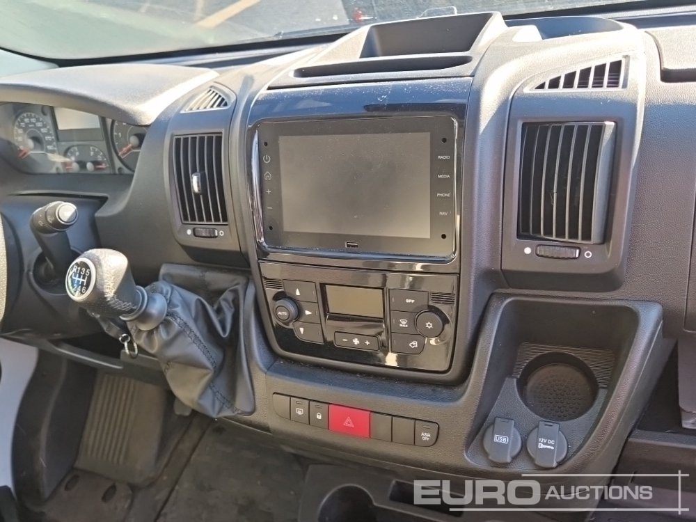 Xe tải nhỏ 2024 Opel Movano: hình 21