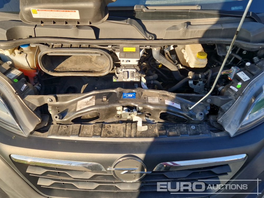 Xe tải nhỏ 2024 Opel Movano: hình 28