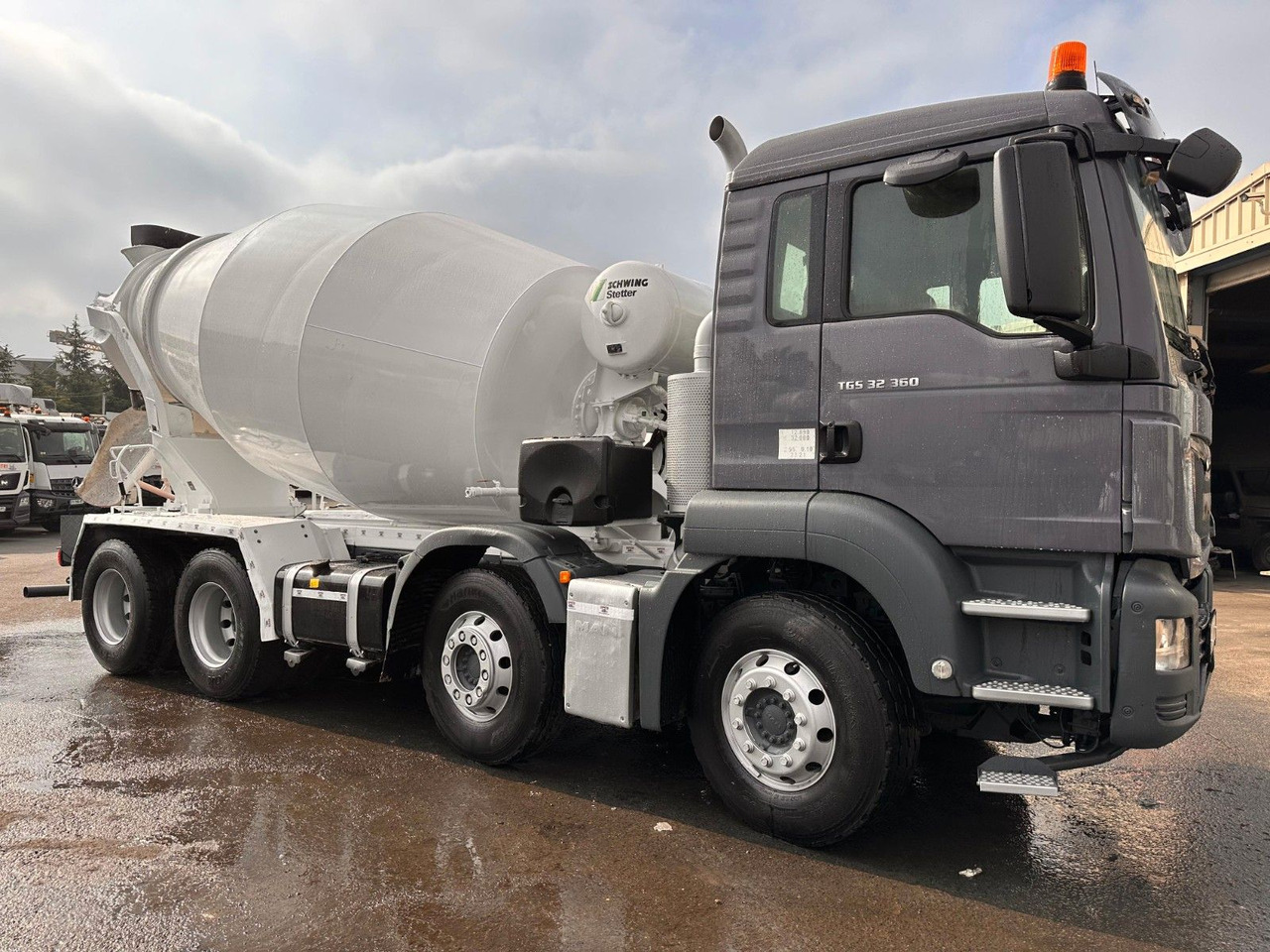 MAN TGS 32.360 - Xe trộn bê tông: hình 2 MAN TGS 32.360 - Xe trộn bê tông: hình 2