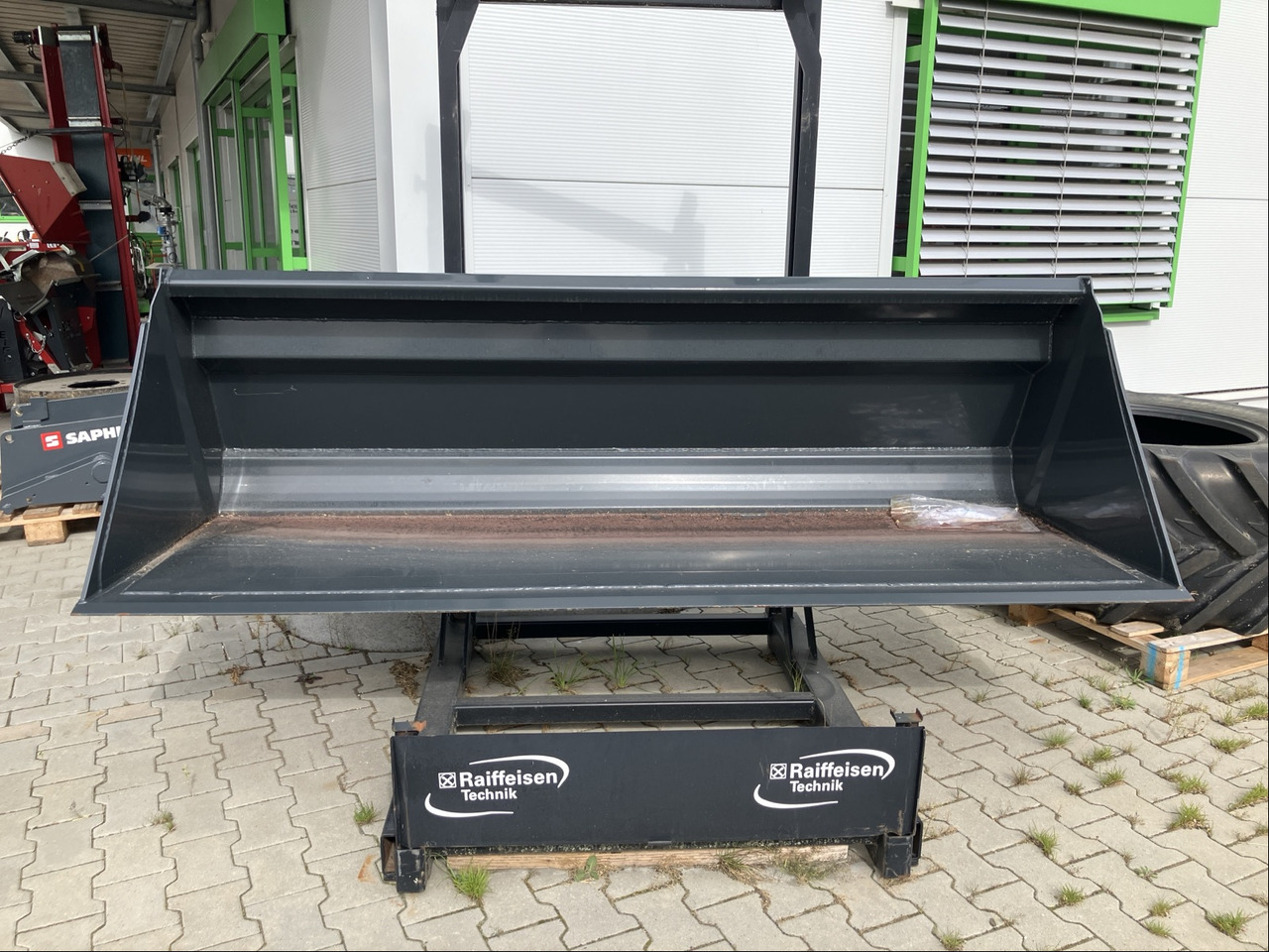 Alö Stoll Schaufel 2,60m - Máy chất hàng trước cho máy cày: hình 3 Alö Stoll Schaufel 2,60m - Máy chất hàng trước cho máy cày: hình 3