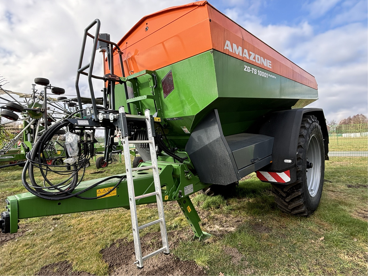 Amazone Anhängestreuer ZG-TS 10001 - Máy xịt: hình 2 Amazone Anhängestreuer ZG-TS 10001 - Máy xịt: hình 2