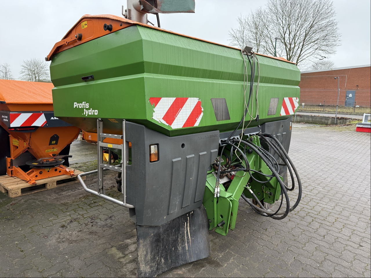 Amazone ZA-TS Anbaustreuer - Máy xịt: hình 1 Amazone ZA-TS Anbaustreuer - Máy xịt: hình 1