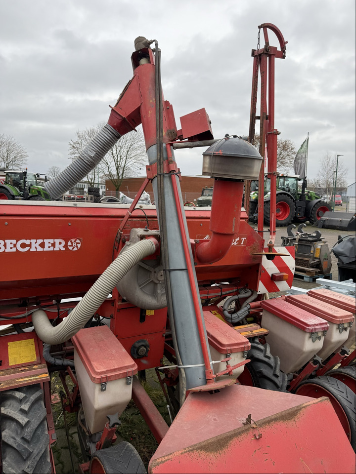 Becker Aeromat T 8-Reihig - Máy gieo hạt: hình 5 Becker Aeromat T 8-Reihig - Máy gieo hạt: hình 5