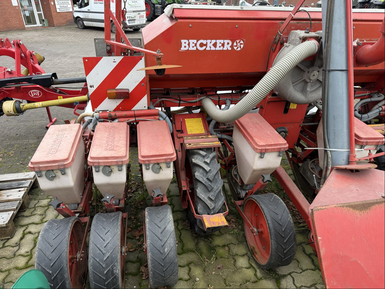 Becker Aeromat T 8-Reihig - Máy gieo hạt: hình 4 Becker Aeromat T 8-Reihig - Máy gieo hạt: hình 4