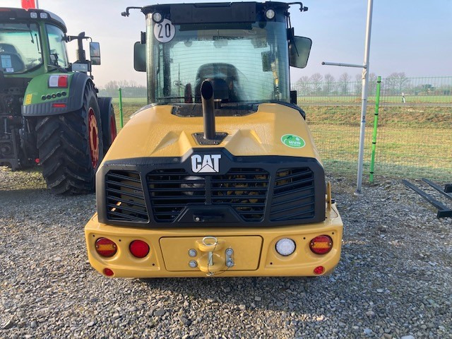 Caterpillar 906-14A - Máy xúc lật bánh lốp: hình 5 Caterpillar 906-14A - Máy xúc lật bánh lốp: hình 5