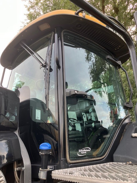 Challenger MT 875 E - Máy cày bánh xích: hình 3 Challenger MT 875 E - Máy cày bánh xích: hình 3