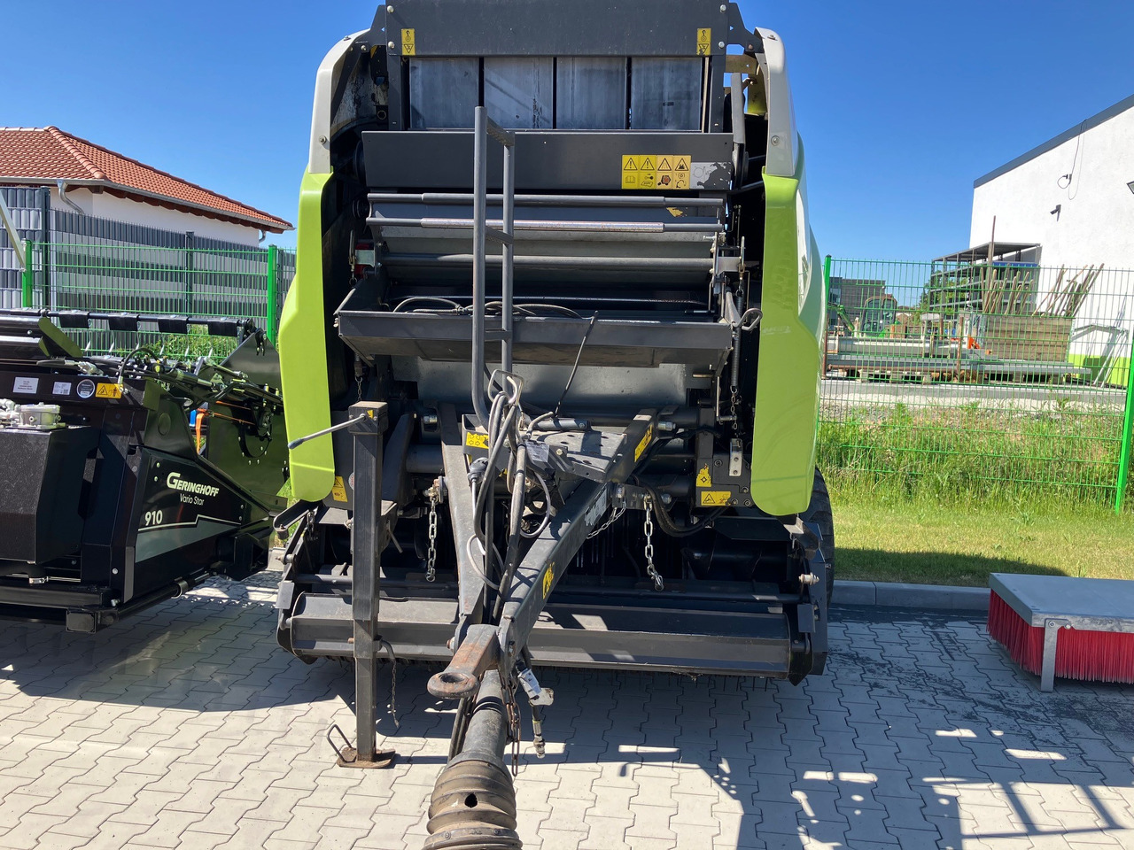 Claas 385 RC - Trang thiết bị dàn trải: hình 3 Claas 385 RC - Trang thiết bị dàn trải: hình 3