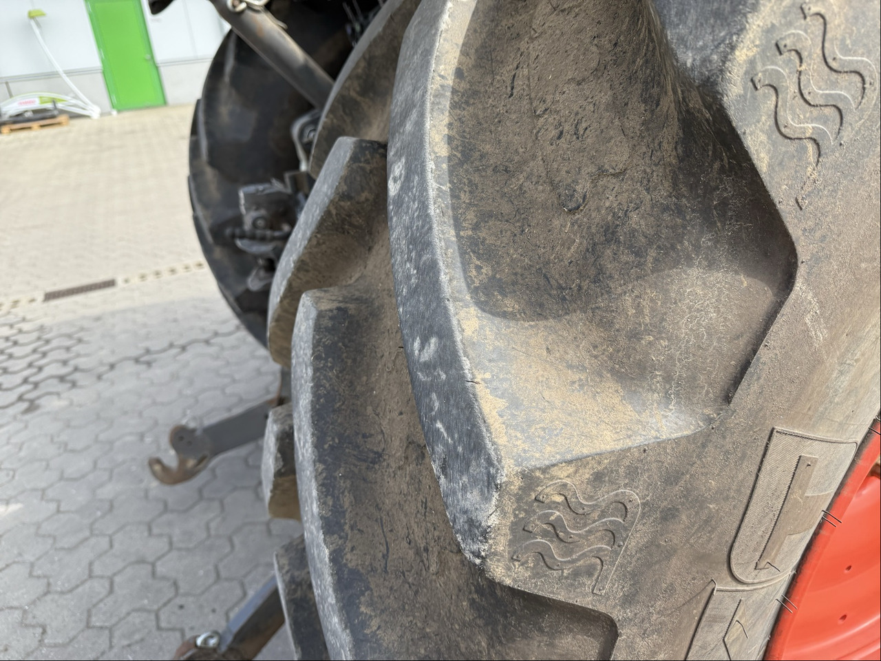 Claas Axion 830 - Máy cày: hình 4 Claas Axion 830 - Máy cày: hình 4