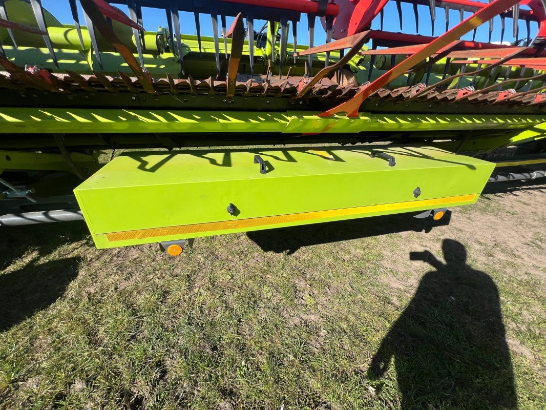 Claas Convio 13,80 m - Máy gặt đập: hình 4 Claas Convio 13,80 m - Máy gặt đập: hình 4