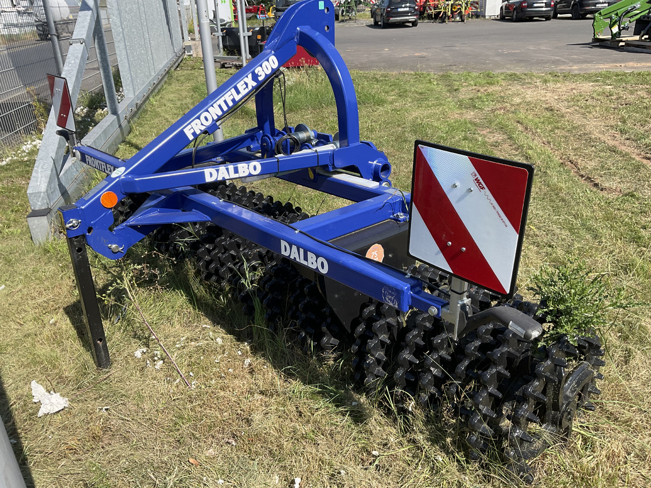 Dalbo Frontflex 300 x 60 cm Crosskil - Con lăn ruộng: hình 2 Dalbo Frontflex 300 x 60 cm Crosskil - Con lăn ruộng: hình 2