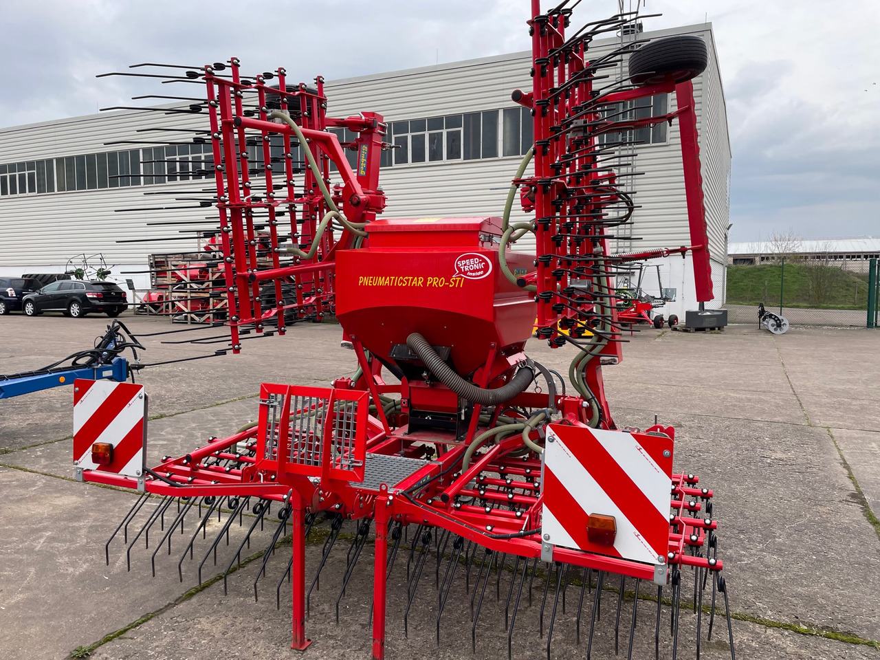 Einböck Pneumaticstar Pro 600 STI - Trang thiết bị gieo hạt: hình 1 Einböck Pneumaticstar Pro 600 STI - Trang thiết bị gieo hạt: hình 1