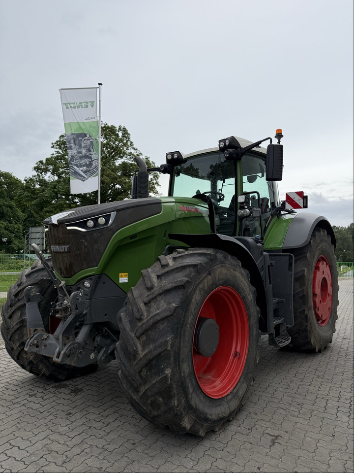 Fendt 1042 Vario Gen2 ProfiPlus - Máy cày: hình 1 Fendt 1042 Vario Gen2 ProfiPlus - Máy cày: hình 1