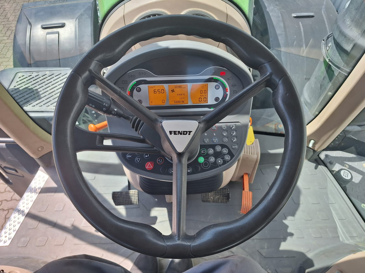 Fendt 1042 Vario S4 ProfiPlus - Máy cày: hình 3 Fendt 1042 Vario S4 ProfiPlus - Máy cày: hình 3