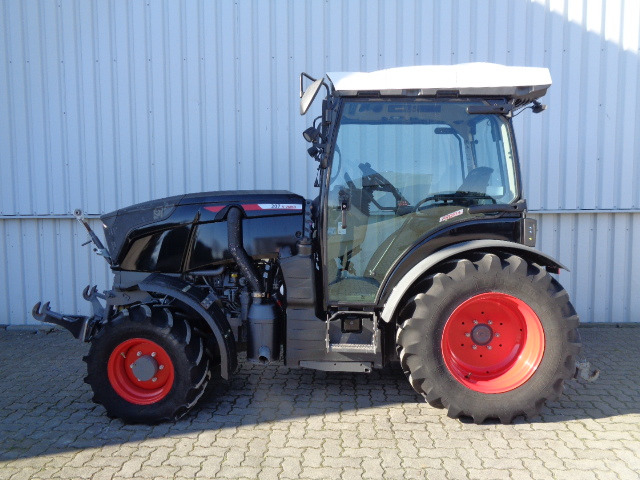 Fendt 207 V Vario Gen3 - Máy cày: hình 1 Fendt 207 V Vario Gen3 - Máy cày: hình 1