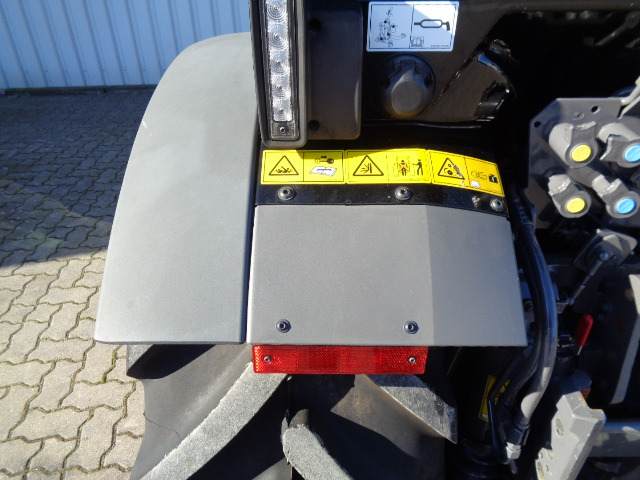 Fendt 207 V Vario Gen3 - Máy cày: hình 3 Fendt 207 V Vario Gen3 - Máy cày: hình 3