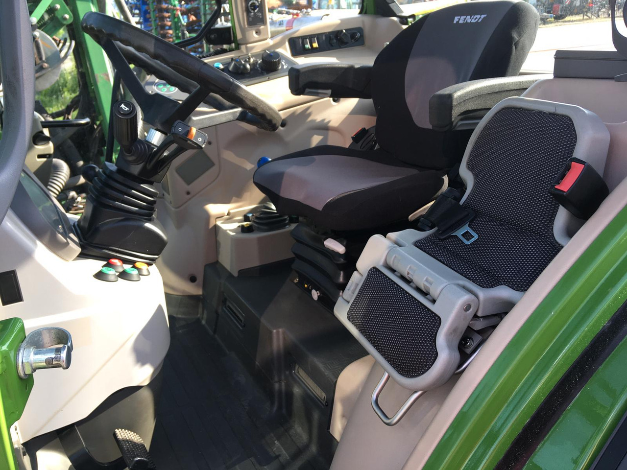 Fendt 211 Vario - Máy cày: hình 5 Fendt 211 Vario - Máy cày: hình 5