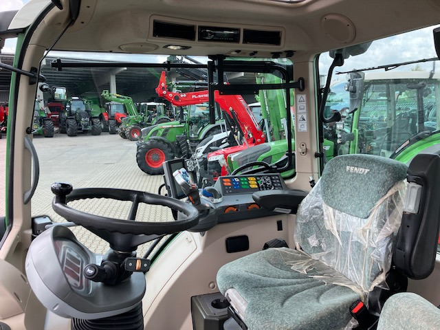 Fendt 313 Vario S4 Profi - Máy cày: hình 3 Fendt 313 Vario S4 Profi - Máy cày: hình 3