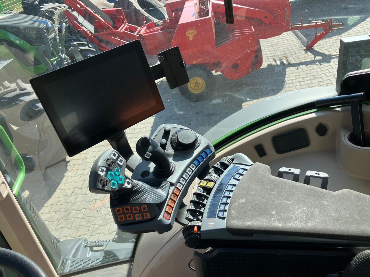 Fendt 516 Vario Gen3 - Máy cày: hình 3 Fendt 516 Vario Gen3 - Máy cày: hình 3