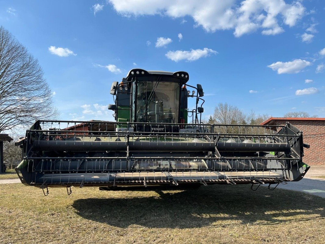 Fendt 5225 E 5,50m PowerFlow Schneidwerk - Máy gặt đập: hình 3 Fendt 5225 E 5,50m PowerFlow Schneidwerk - Máy gặt đập: hình 3